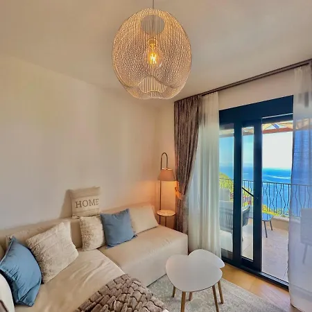 Apartment Feel The Spirit *